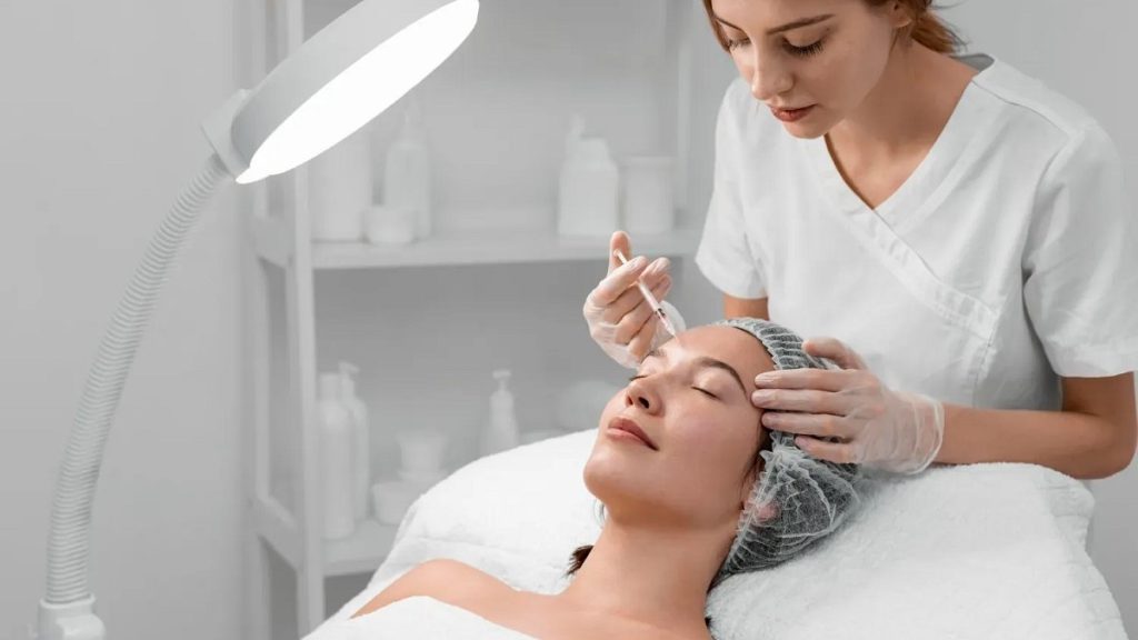 تفاوت اگزوزوم و پی آر پی